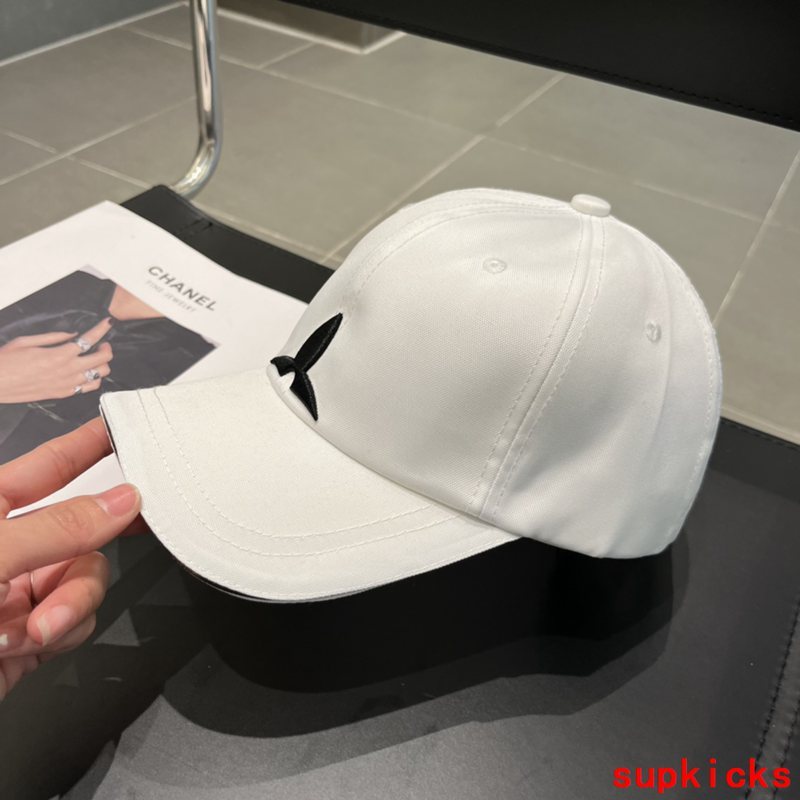 Louis Vuitton Luxury Cap