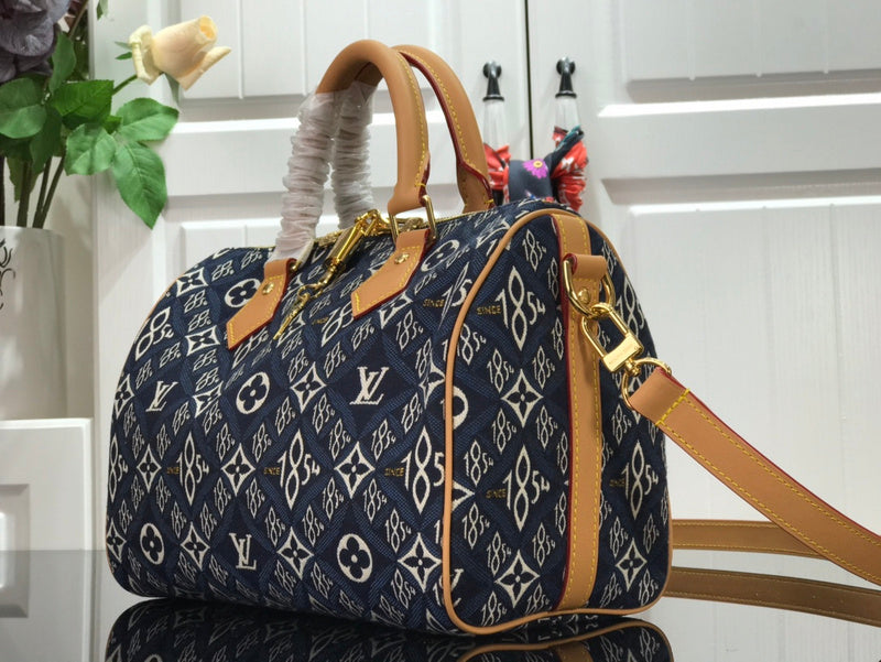 I W Fashion Lu-Vi bags - 17639