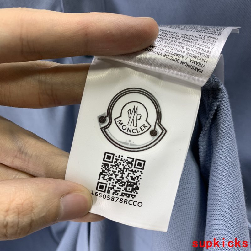 Moncler Luxury Cloth