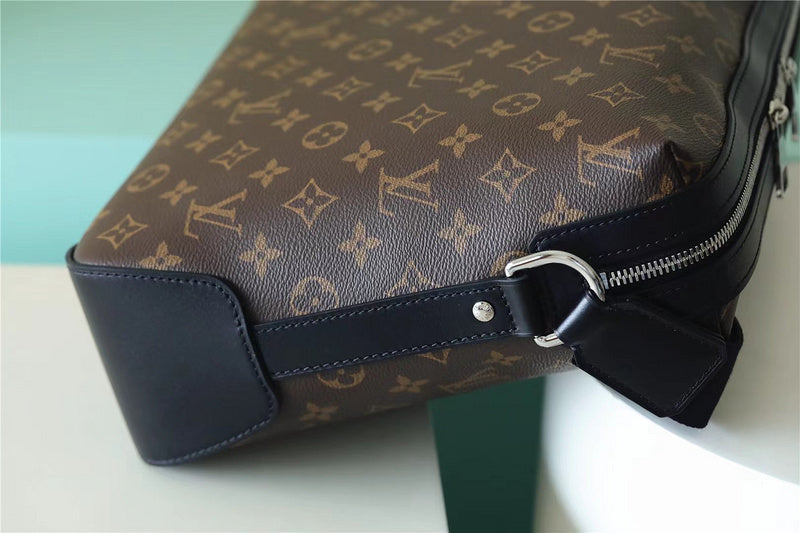 I W Fashion Lu-Vi bags - 9989