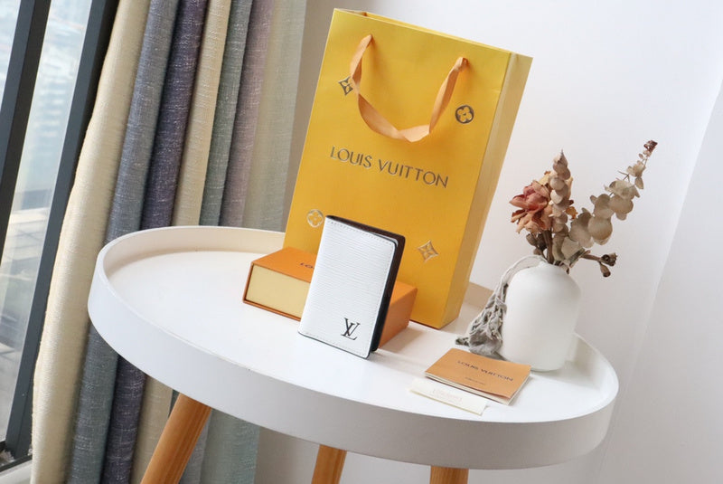 I W Fashion Lu-Vi bags - 17529