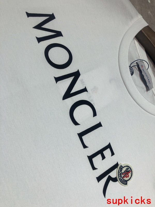 Moncler Luxury Cloth