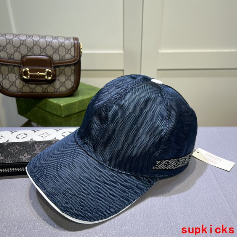 Louis Vuitton Luxury Cap