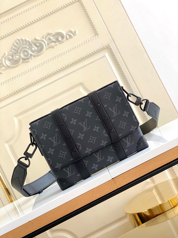 I W Fashion Lu-Vi bags - 17071