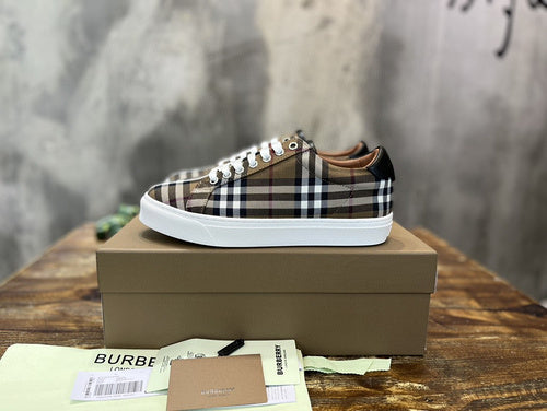 Burberry Luxury Shoes