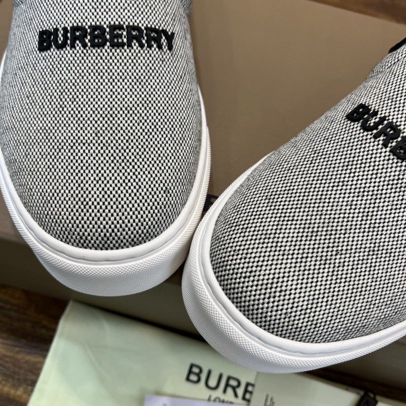 Burberry Luxury Shoes