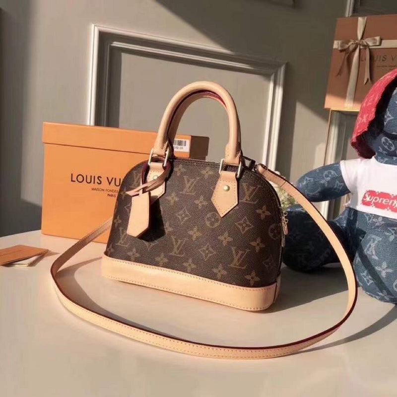 I W Fashion Lu-Vi bags - 17625