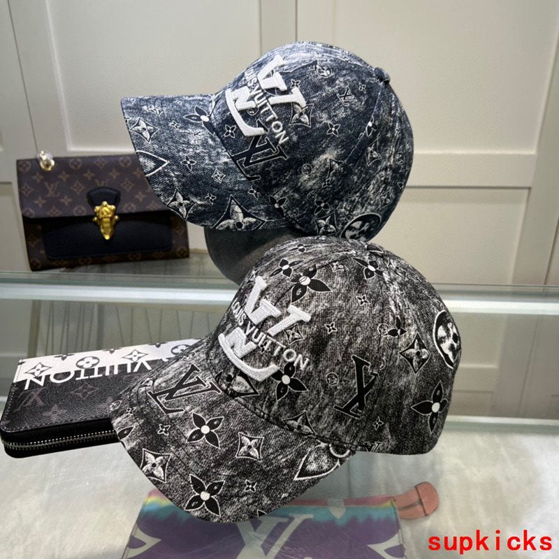 Louis Vuitton Luxury Cap