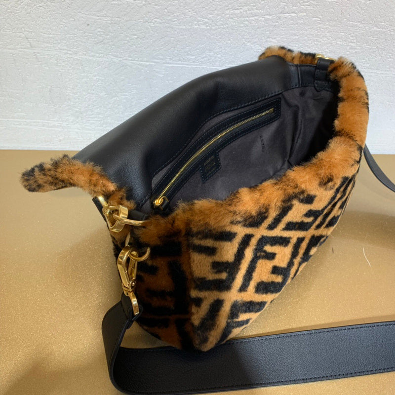 ENT - ENTI Bags - 098