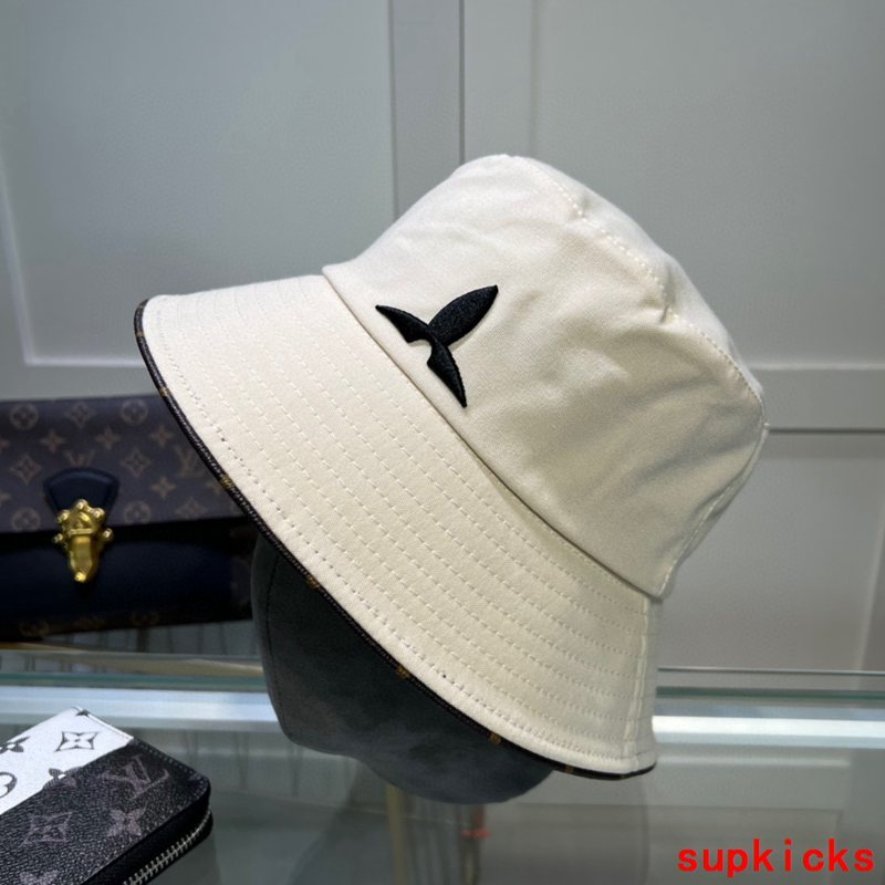 Louis Vuitton Luxury Cap