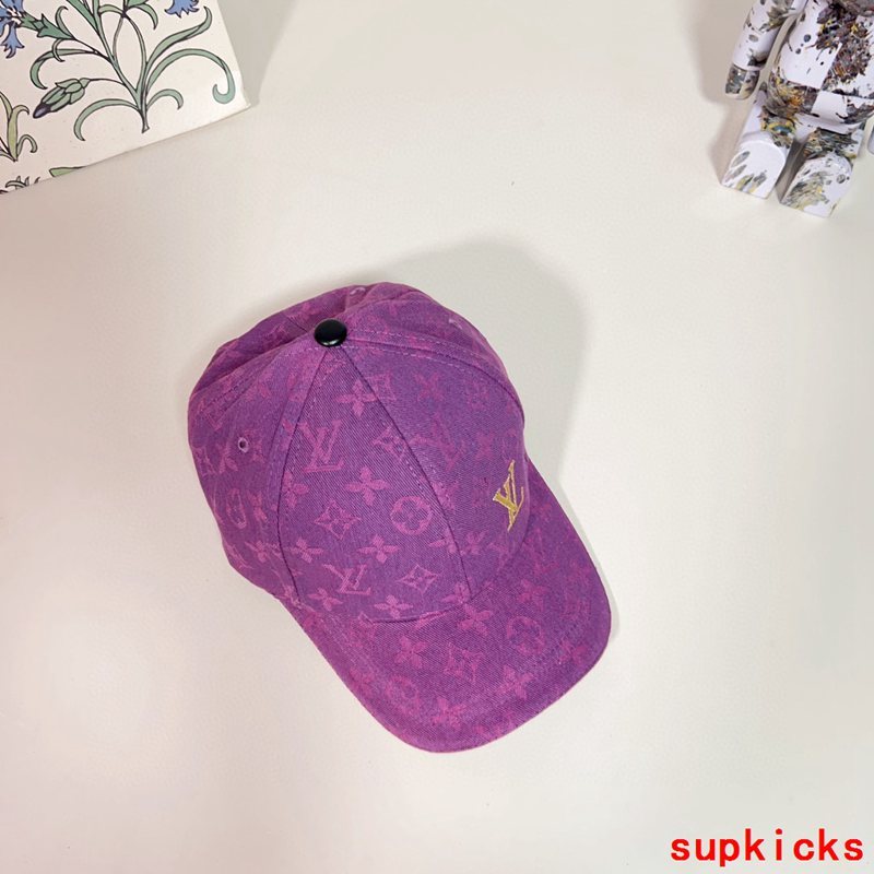 Louis Vuitton Luxury Cap