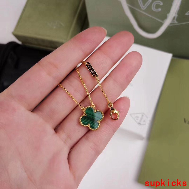 Van Cleef & Arples Jewelry