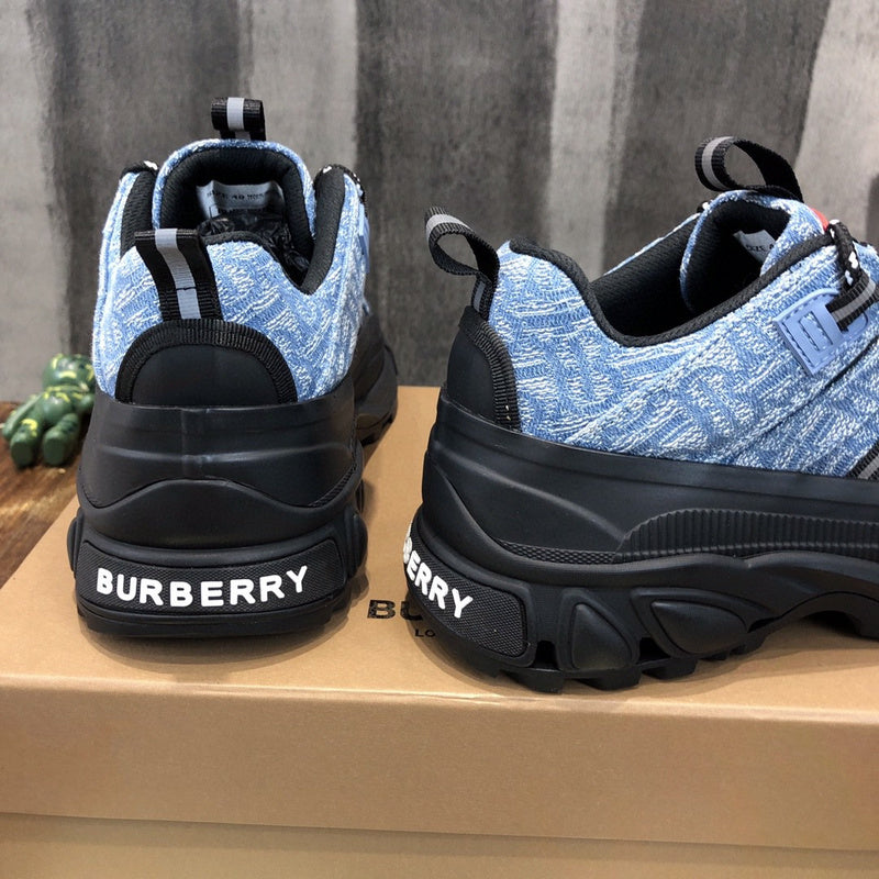 Burberry Luxury Shoes