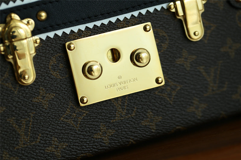 I W Fashion Lu-Vi bags - 8236