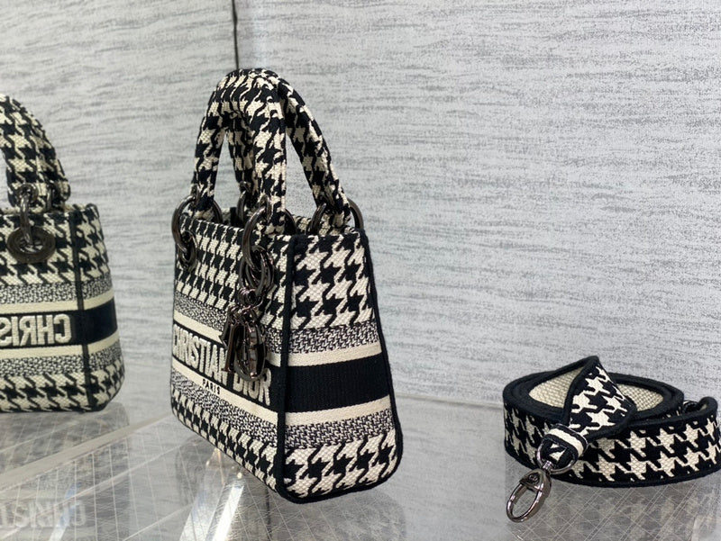 ENT - DOR Bags - 476