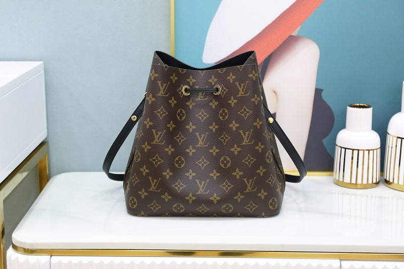 LOV2 Bags - Luxurious Bags  2689