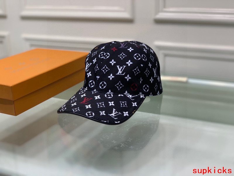Louis Vuitton Luxury Cap