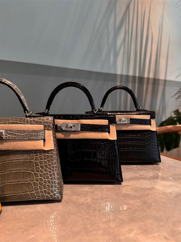 PHA - HMS Bags - 118