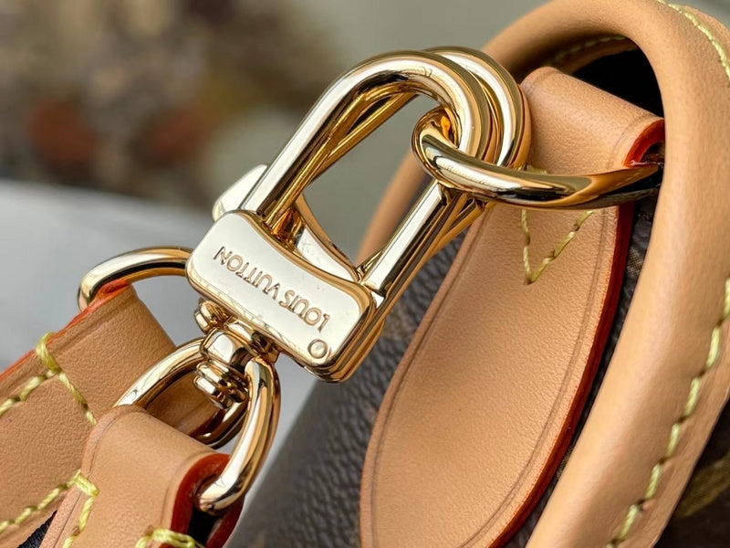 I W Fashion Lu-Vi bags - 17205
