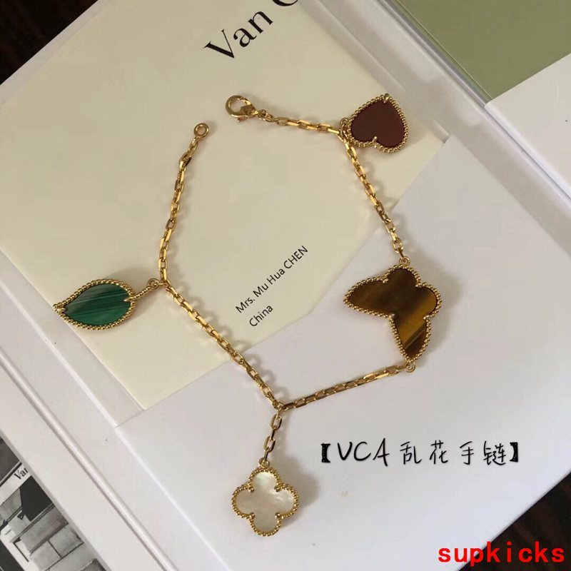Van Cleef & Arples Jewelry