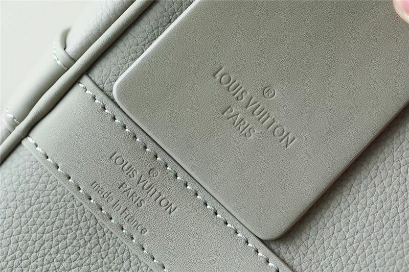 I W Fashion Lu-Vi bags - 11166