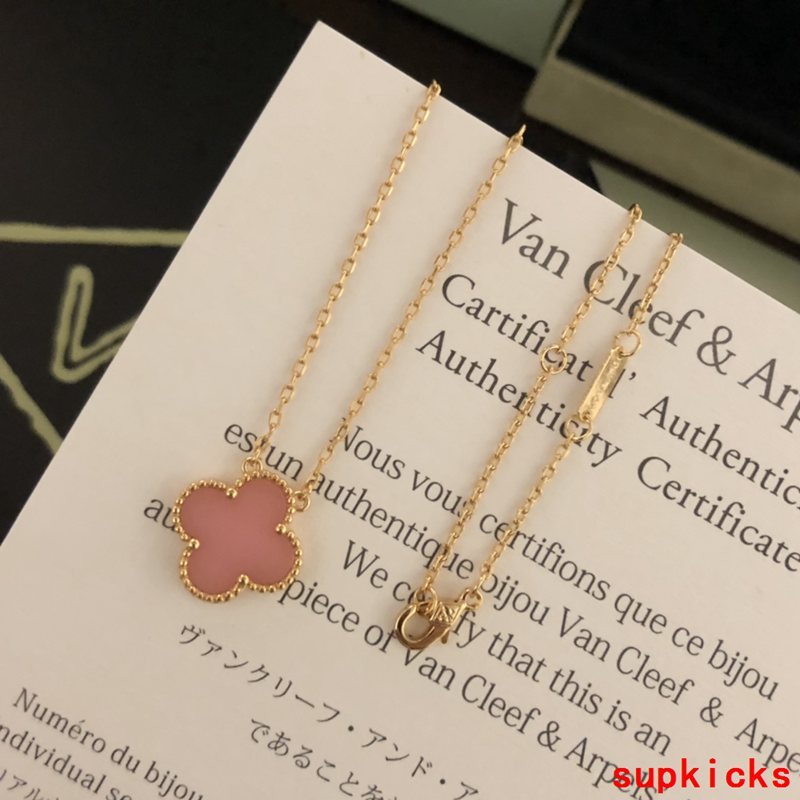 Van Cleef & Arples Jewelry