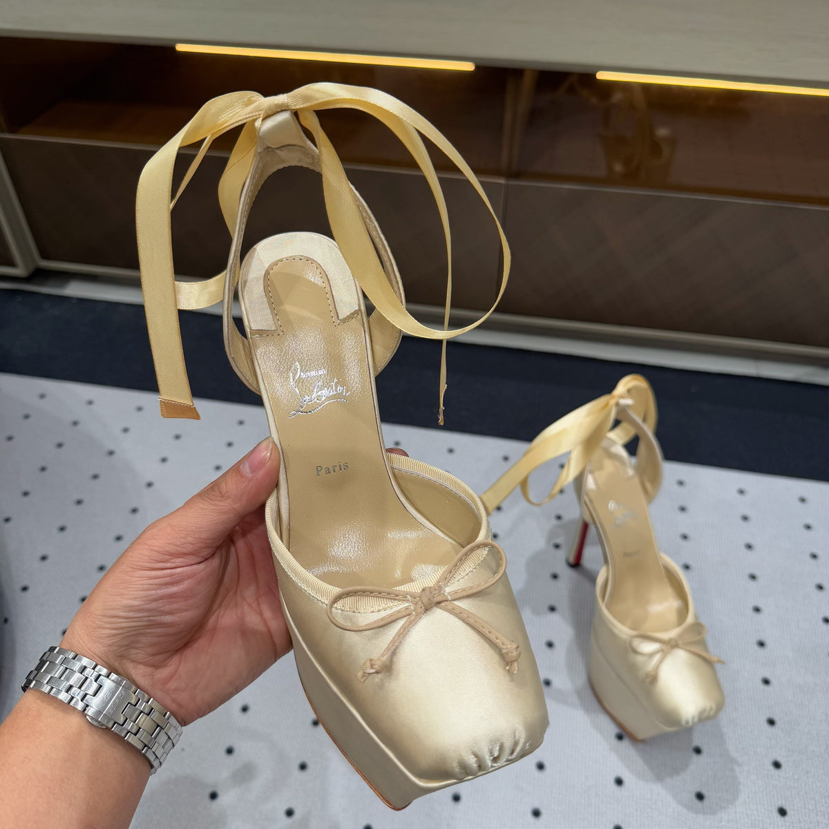 Mila's Edit - Premium Luxury Goods and Accessories - AFFORDABLE LUXURY HEELS - 8218