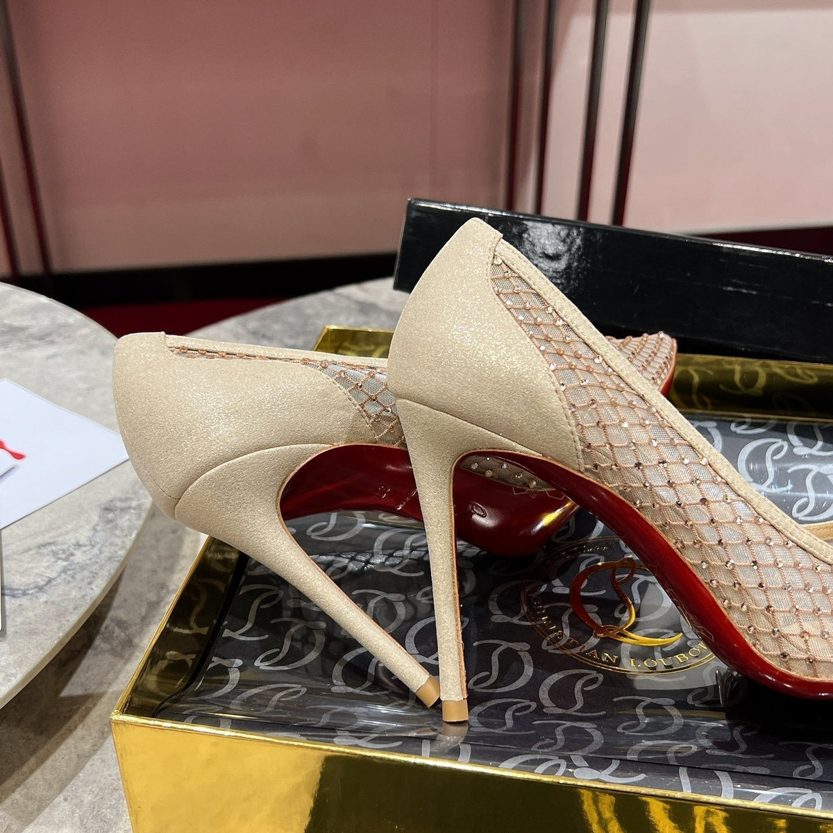 Mila's Edit - Best High-End Brands in One Place - AFFORDABLE LUXURY HEELS - 8133