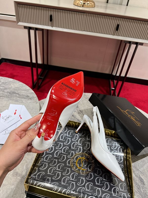 Mila's Edit - High-Quality Designer Products for You - AFFORDABLE LUXURY HEELS - 8179