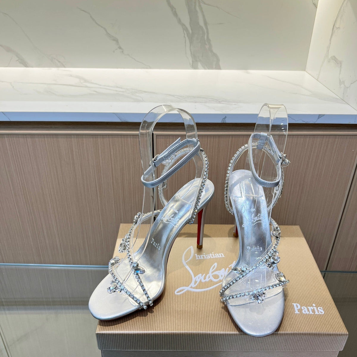 Mila's Edit - Best High-End Brands in One Place - AFFORDABLE LUXURY HEELS - 8013