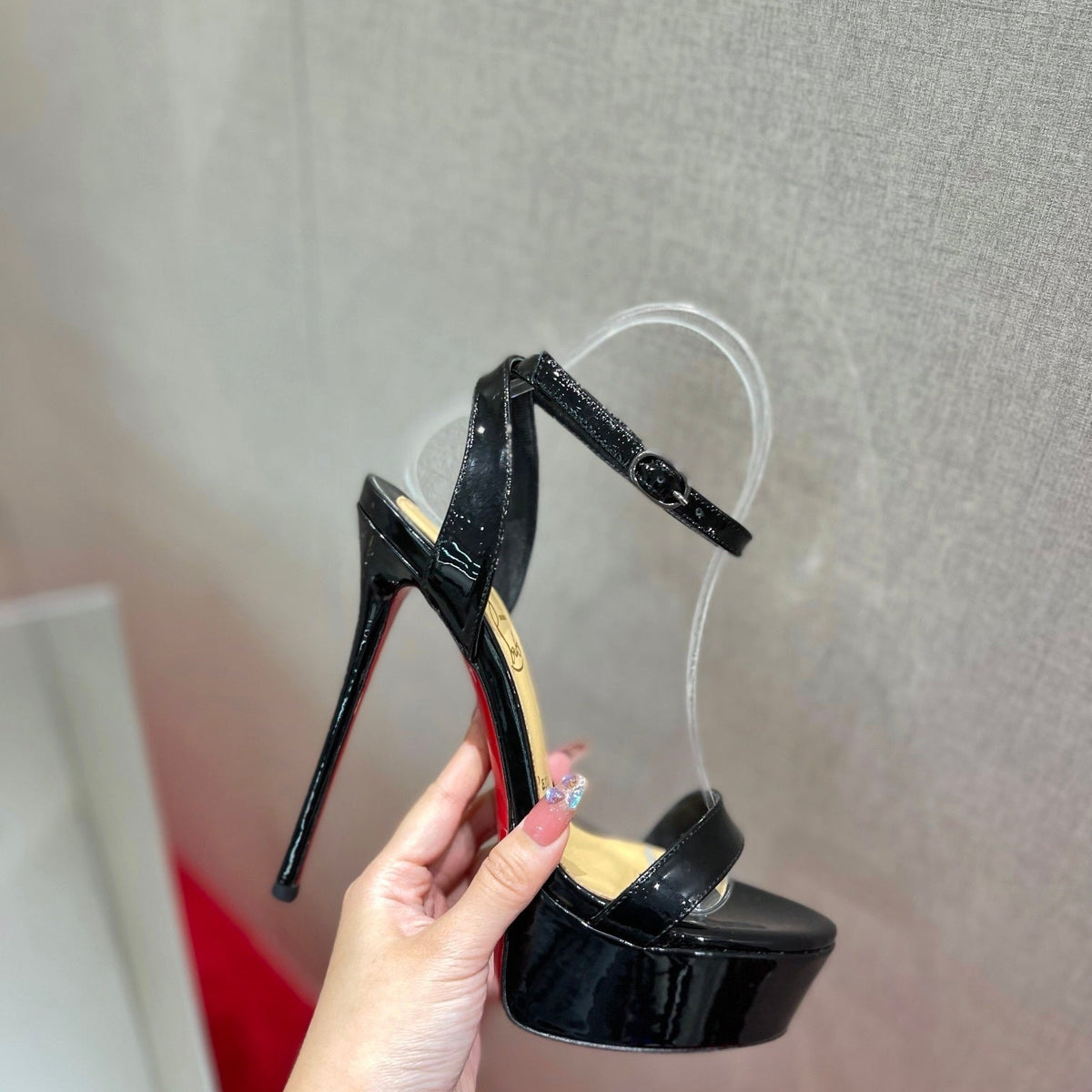 Mila's Edit - Premium Luxury Goods and Accessories - AFFORDABLE LUXURY HEELS - 7954