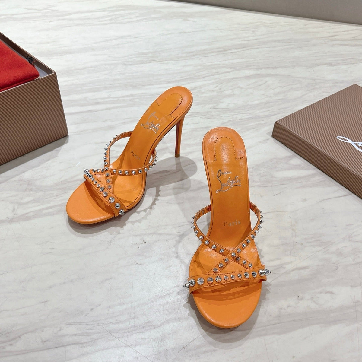 Mila's Edit - High-Quality Designer Products for You - AFFORDABLE LUXURY HEELS - 8291