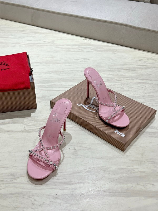 Mila's Edit - High-Quality Designer Products for You - AFFORDABLE LUXURY HEELS - 8287