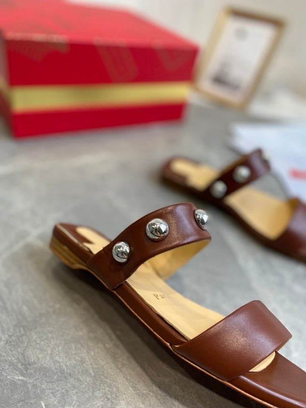 Mila's Edit - High-Quality Designer Products for You - AFFORDABLE LUXURY HEELS - 7975