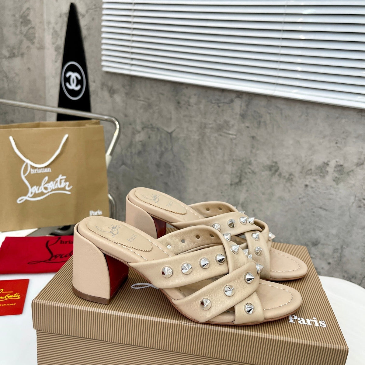 Mila's Edit - High-Quality Designer Products for You - AFFORDABLE LUXURY HEELS - 8003