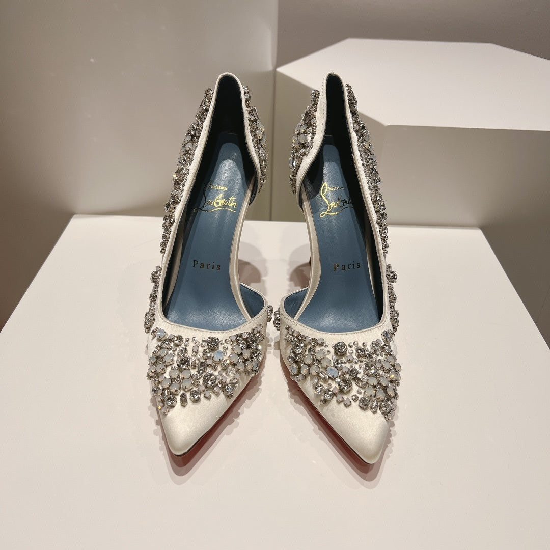 Mila's Edit - High-Quality Designer Products for You - AFFORDABLE LUXURY HEELS - 8027