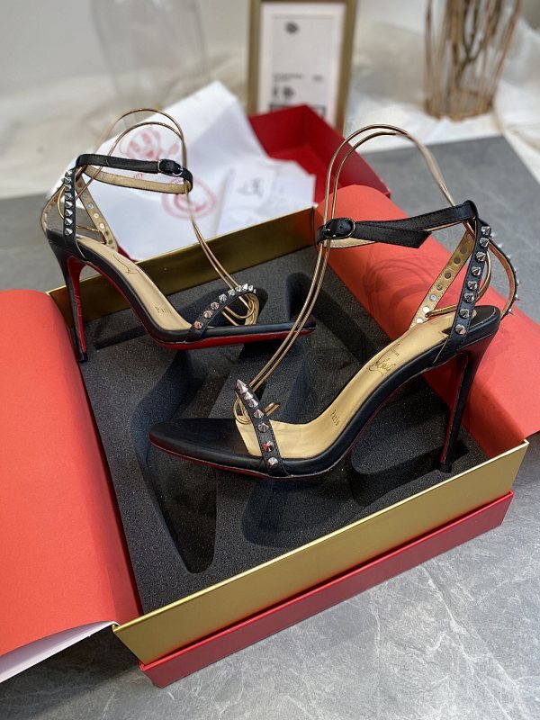 Mila's Edit - High-Quality Designer Products for You - AFFORDABLE LUXURY HEELS - 7979
