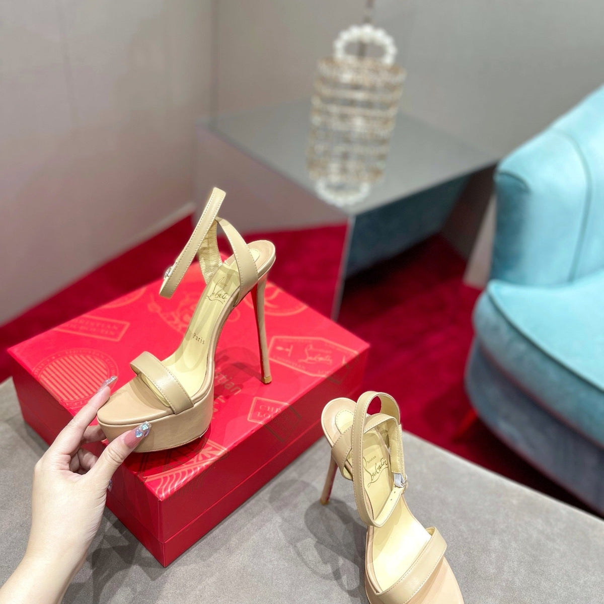 Mila's Edit - High-Quality Designer Products for You - AFFORDABLE LUXURY HEELS - 7959