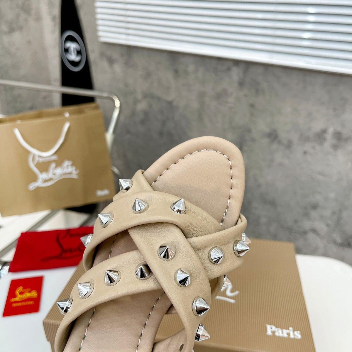 Mila's Edit - High-Quality Designer Products for You - AFFORDABLE LUXURY HEELS - 8003