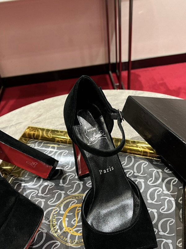 Mila's Edit - High-Quality Designer Products for You - AFFORDABLE LUXURY HEELS - 8239