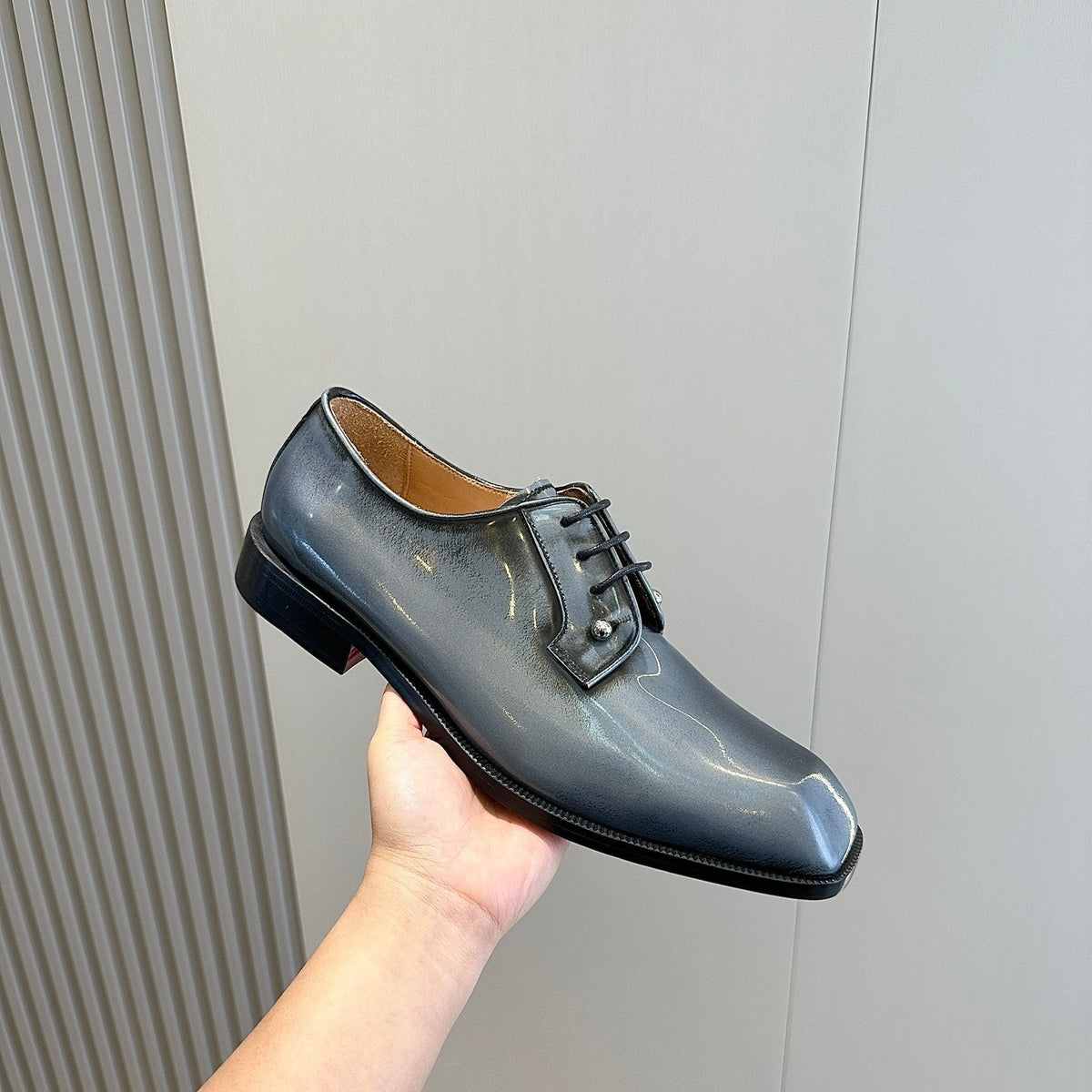Mila's Edit - Best High-End Brands in One Place - AFFORDABLE LUXURY HEELS - 8041