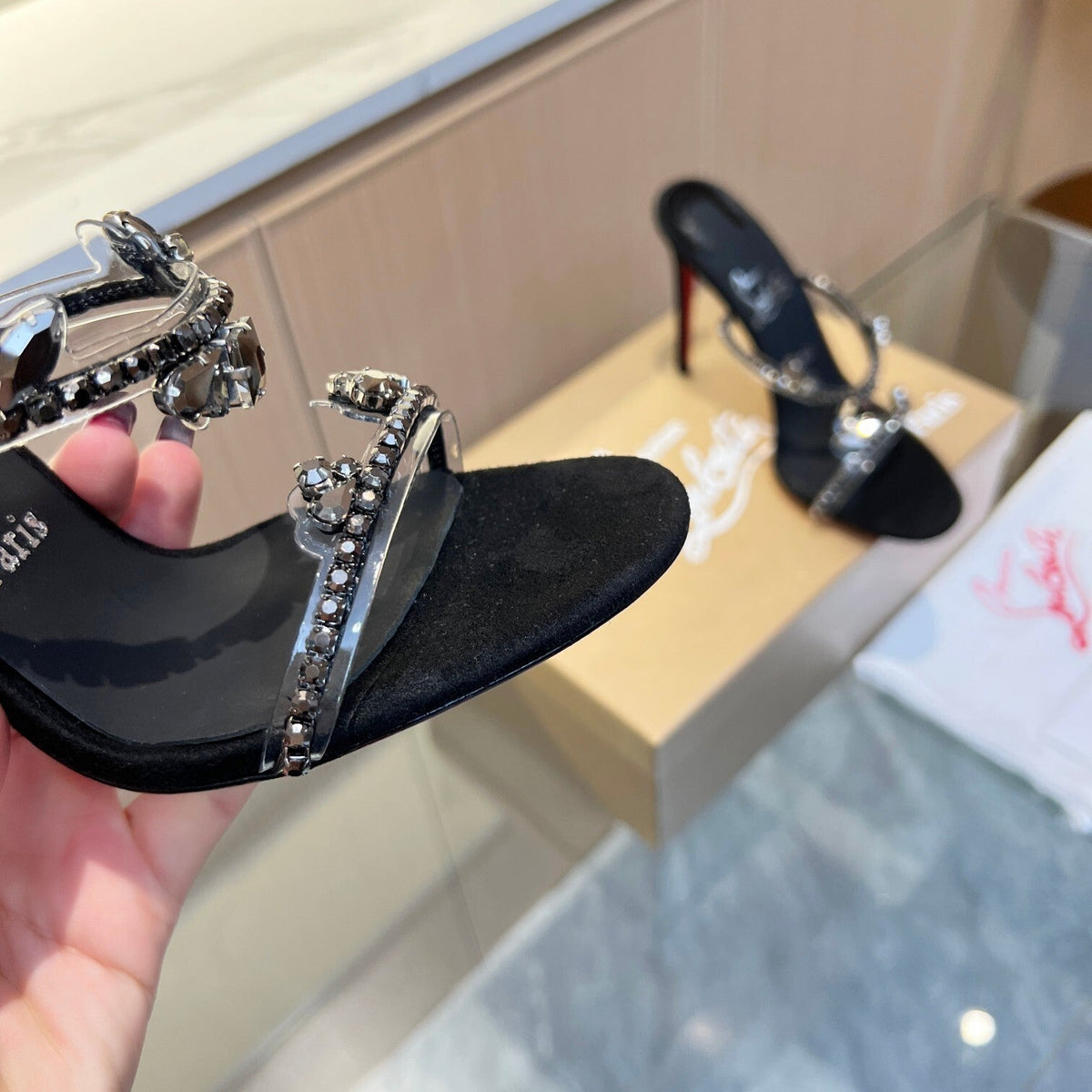 Mila's Edit - Best High-End Brands in One Place - AFFORDABLE LUXURY HEELS - 8005