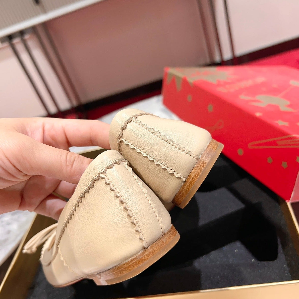 Mila's Edit - High-Quality Designer Products for You - AFFORDABLE LUXURY HEELS - 8231