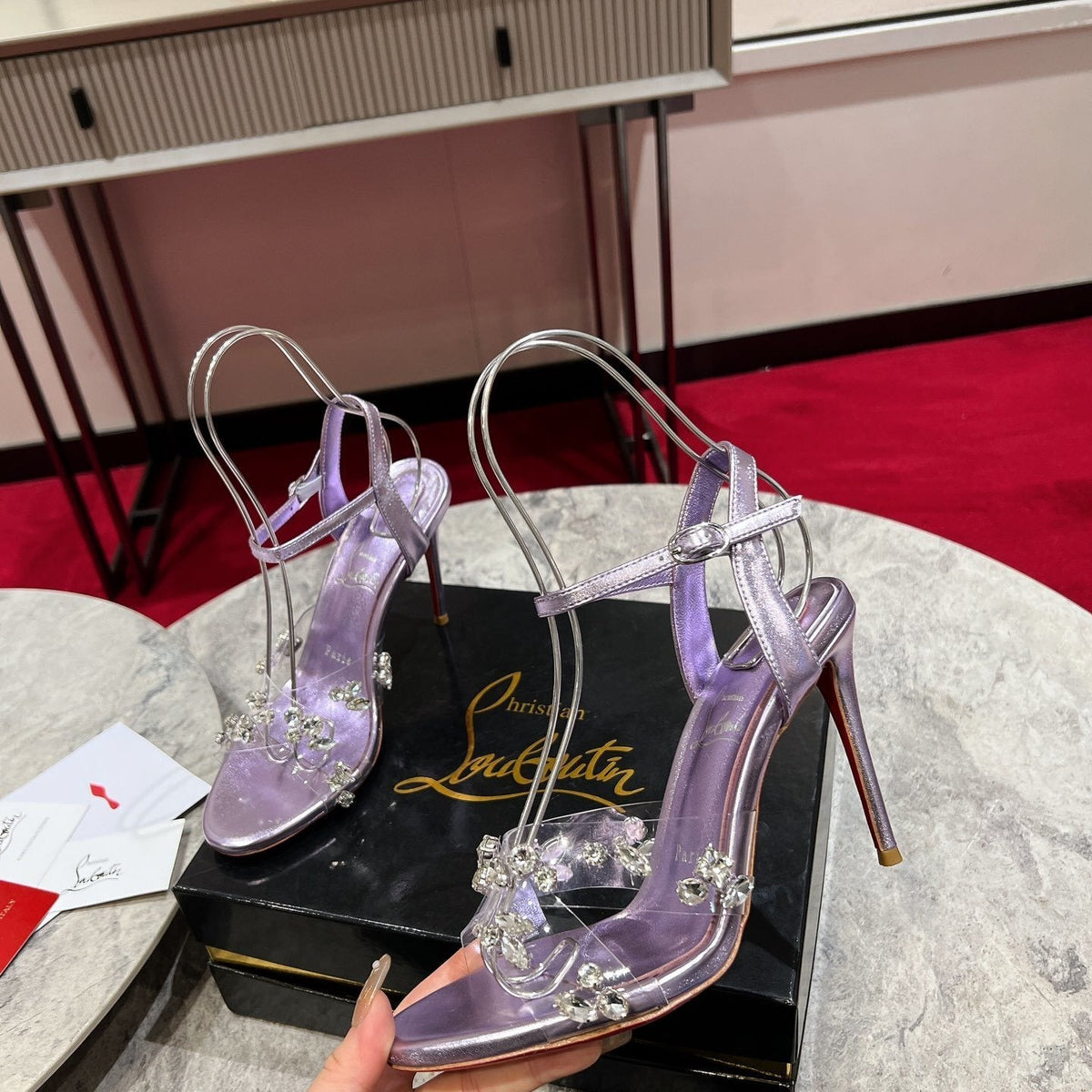 Mila's Edit - High-Quality Designer Products for You - AFFORDABLE LUXURY HEELS - 8107