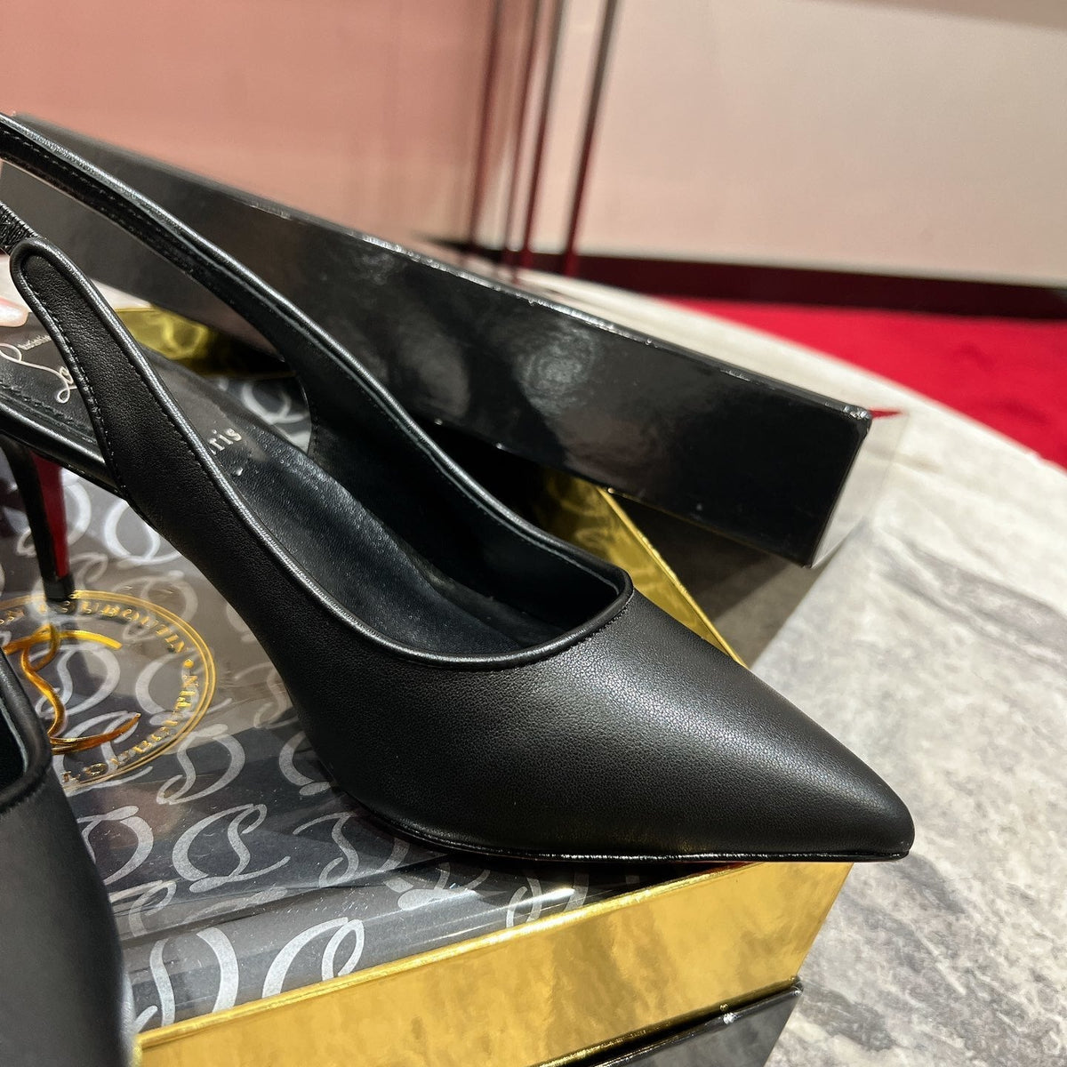 Mila's Edit - Premium Luxury Goods and Accessories - AFFORDABLE LUXURY HEELS - 8174