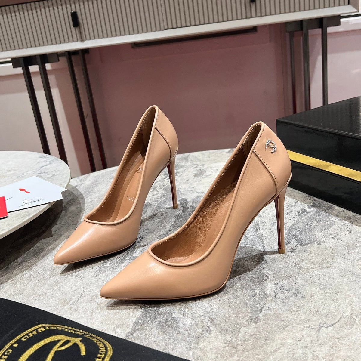 Mila's Edit - High-Quality Designer Products for You - AFFORDABLE LUXURY HEELS - 8175