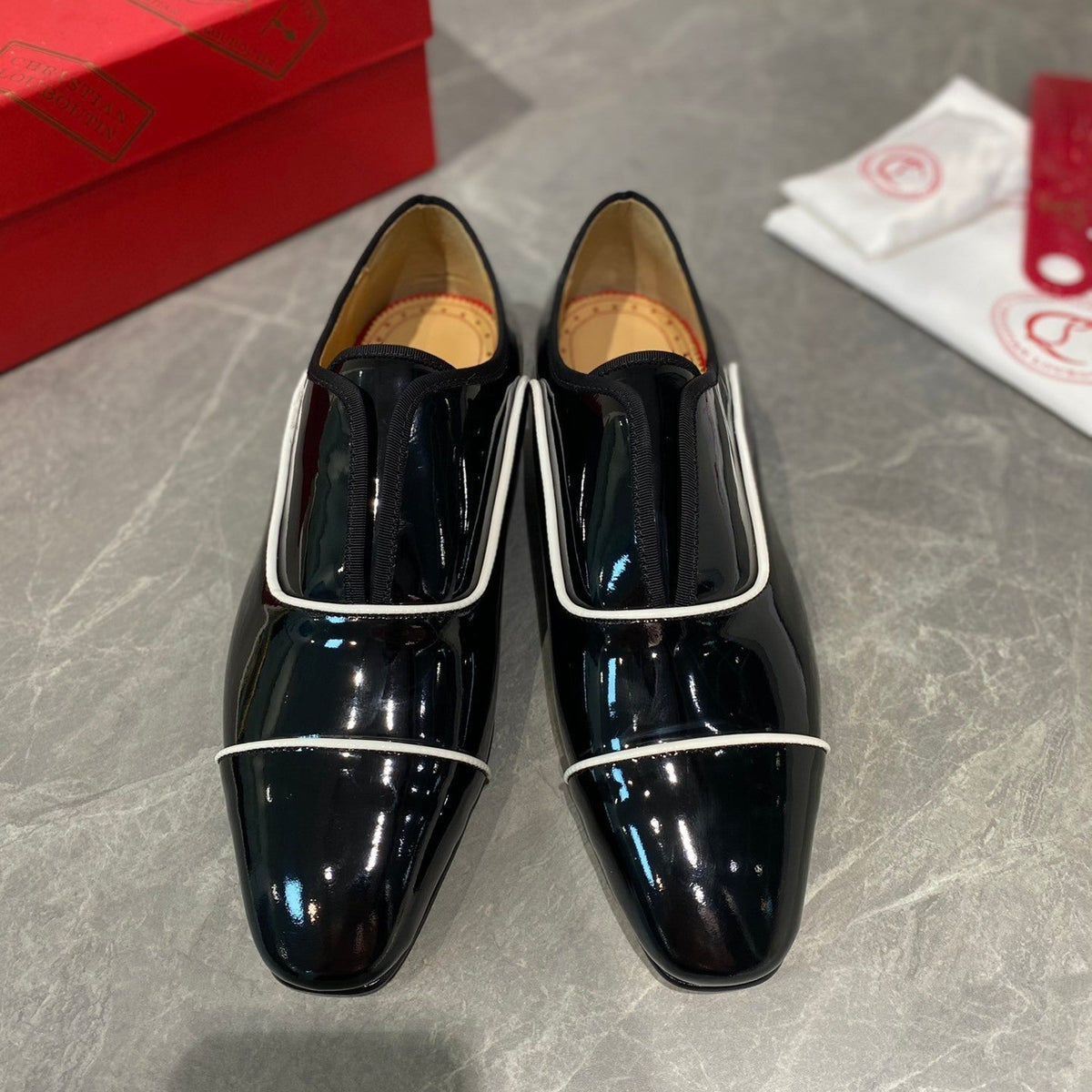 Mila's Edit - High-Quality Designer Products for You - AFFORDABLE LUXURY HEELS - 8251