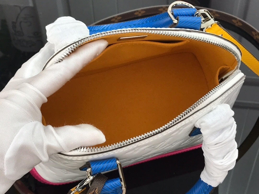 Mila's Edit - Premium Luxury Goods and Accessories - AFFORDABLE LUXURY BAGS - 4278