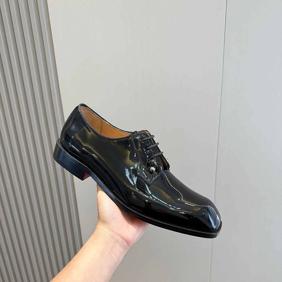 Mila's Edit - High-Quality Designer Products for You - AFFORDABLE LUXURY HEELS - 8035