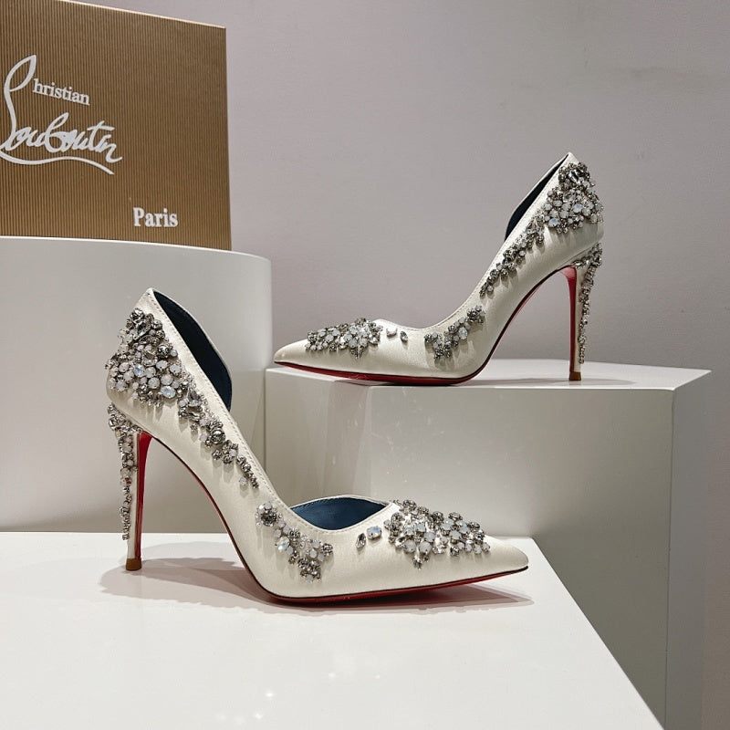 Mila's Edit - High-Quality Designer Products for You - AFFORDABLE LUXURY HEELS - 8027